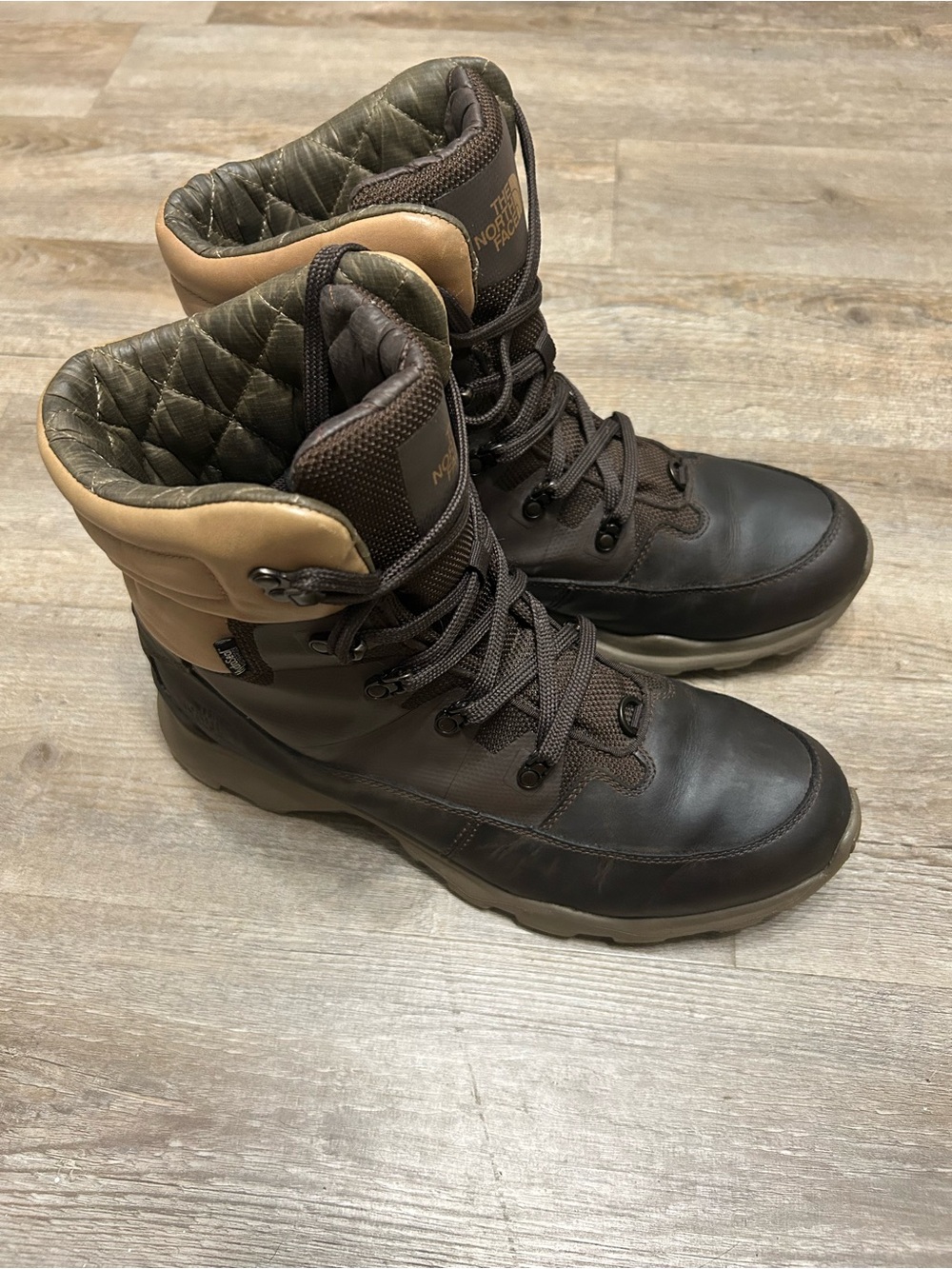 The North Face Lifty Mens Size 10 Brown Tan Quilted Collar Leather Boots